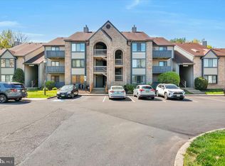 5512 Aberdeen Dr, Mount Laurel, NJ 08054