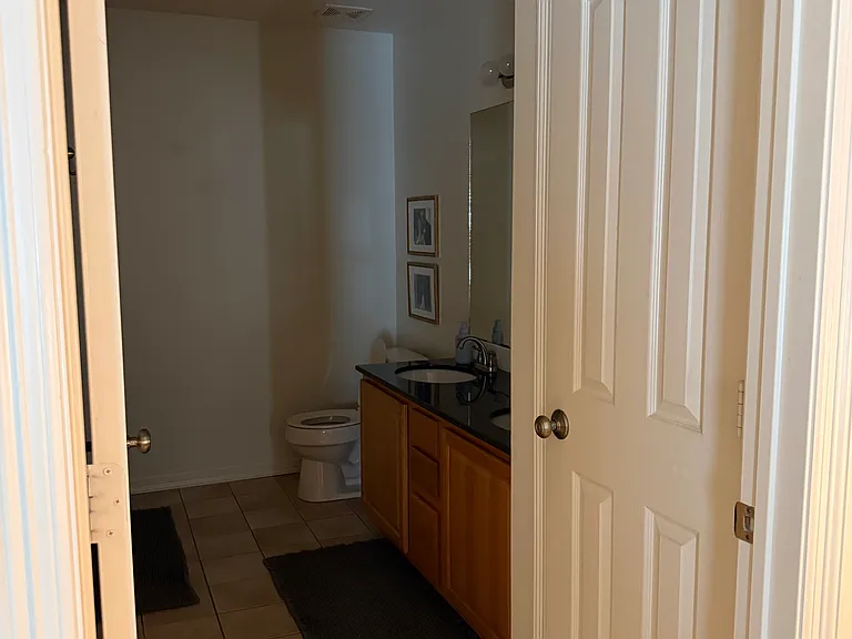 906 NW A St #1 — Photo 17