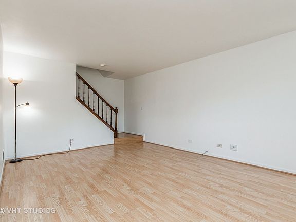 4th image of 459 Tanglewood Ct