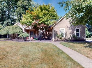 5822 Tanager Ct, Mentor, OH 44060