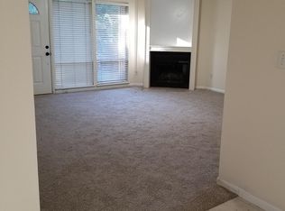 165 Sylvan Dr, Atlantic Beach, FL 32233