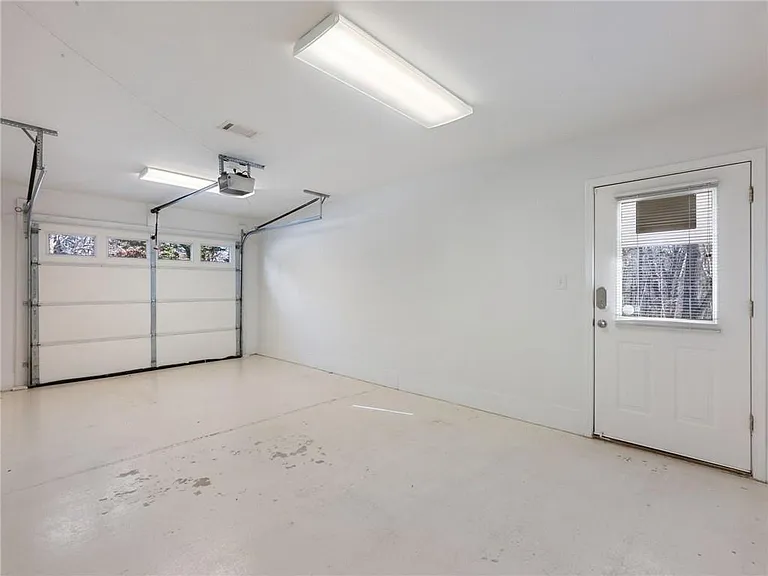 3965 Hamilton View Way — Photo 56