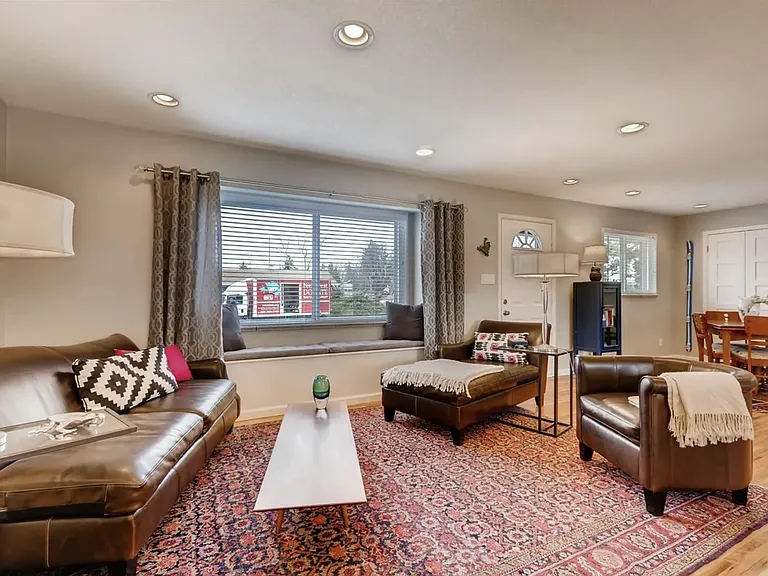 10450 W 8th Pl — Photo 8