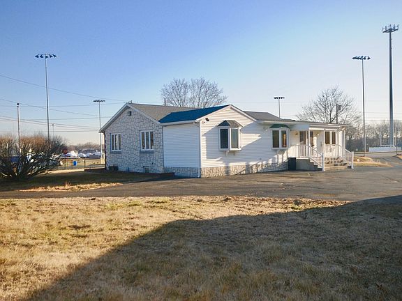 Full-length rear addition