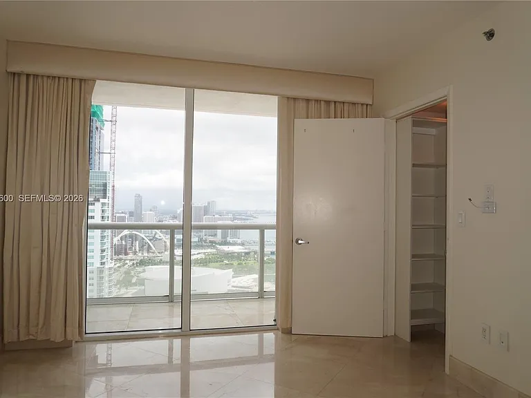 50 Biscayne Blvd #5202 — Photo 117