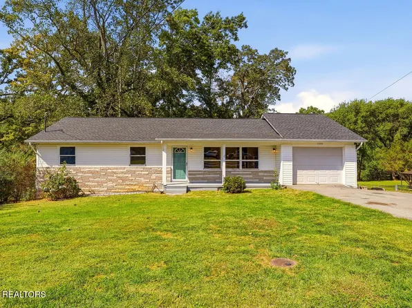 1009 Oaklett Dr, Knoxville, TN 37912