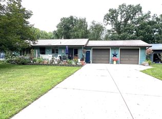 423 2nd Ave SW, Clearbrook, MN 56634