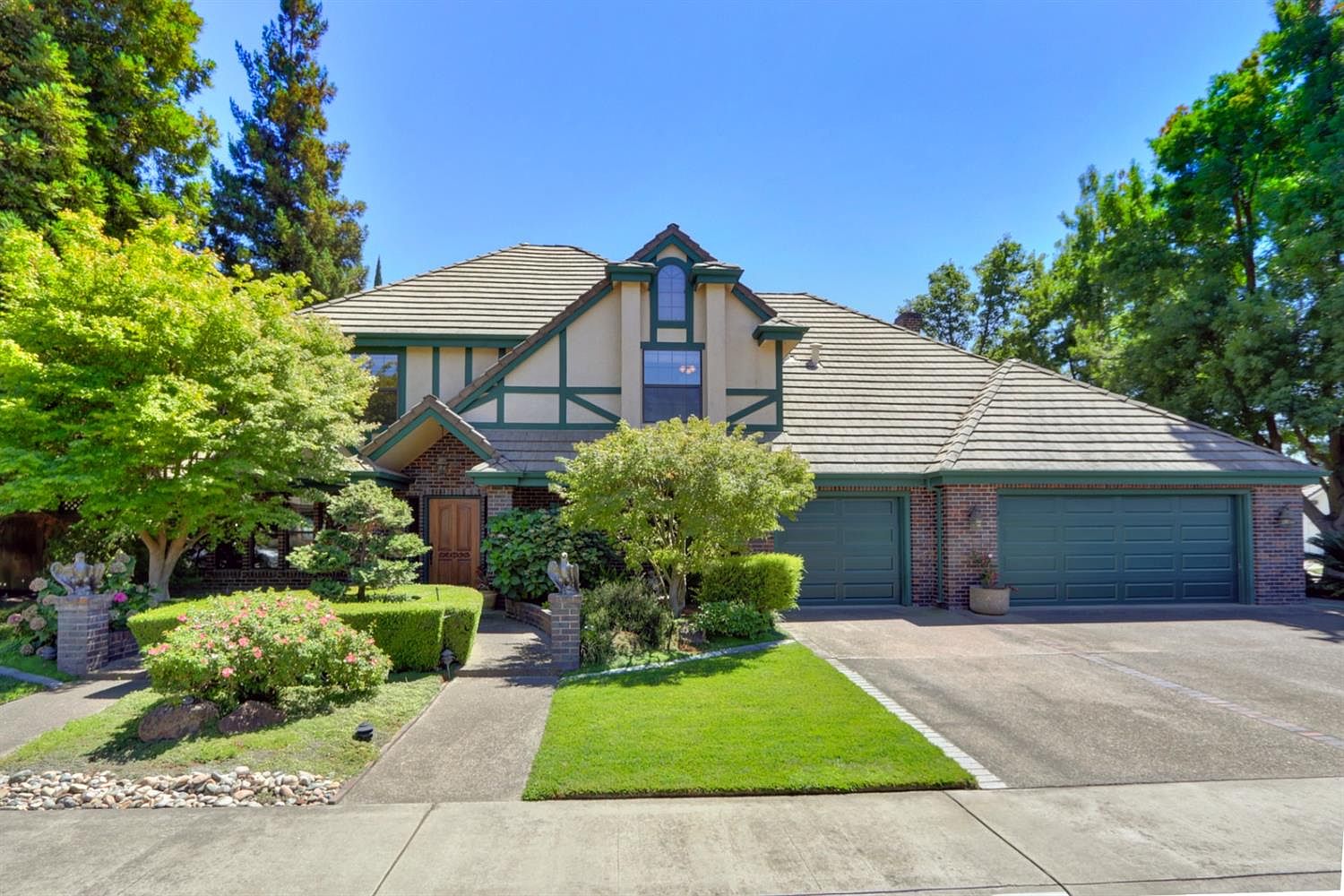 558 E Riverside Dr, Woodbridge, CA 95258 Zillow