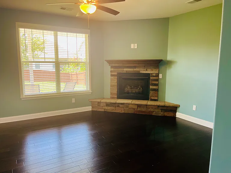 314 Barnhill Ct — Photo 11