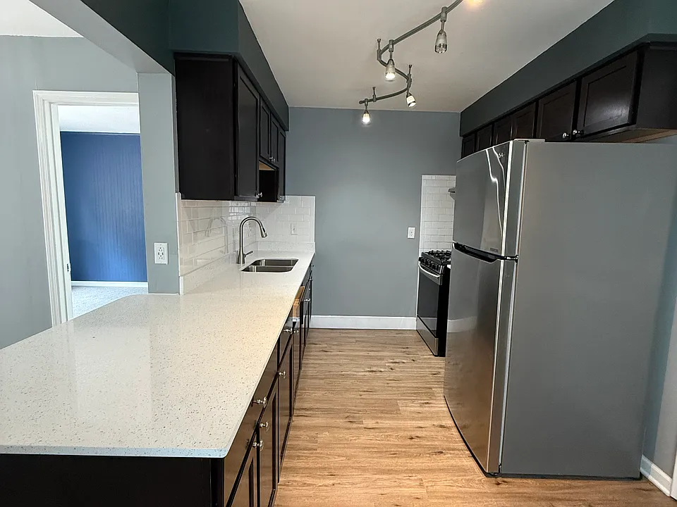 1319 Circle Terrace Blvd NE #1