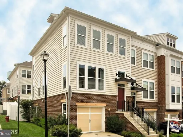 42685 Orefield Ter, Ashburn, VA 20148