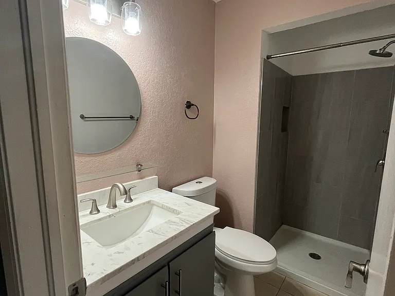16527 Lake Brigadoon Cir — Photo 21