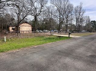 272 Cedar Valley Rd, Livingston, TX 77351
