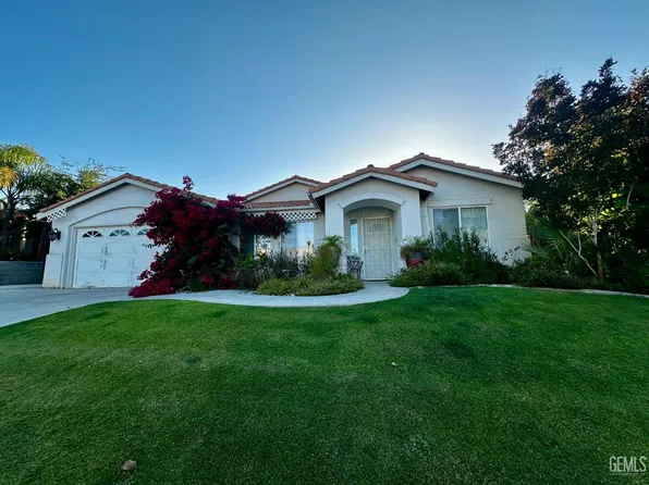 5710 Steelhead Dr, Bakersfield, CA 93306