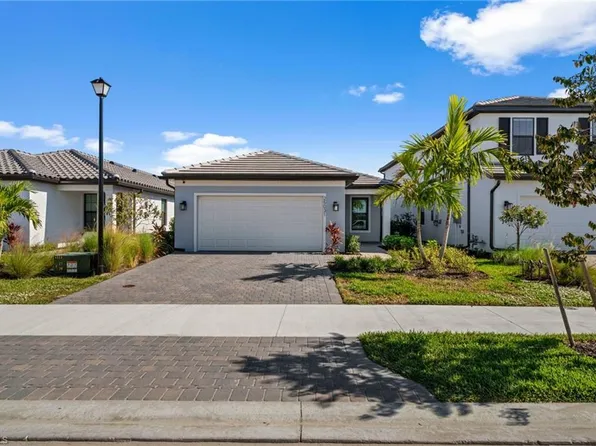 25031 Surf Haven LN, BONITA SPRINGS, FL 34135