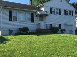 1167 Old Raritan Rd, Clark, NJ 07066