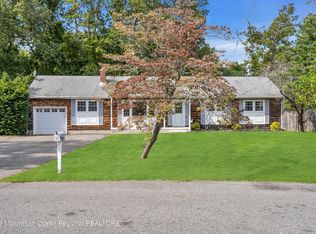 25 Bobwhite Ct, Forked River, NJ 08731