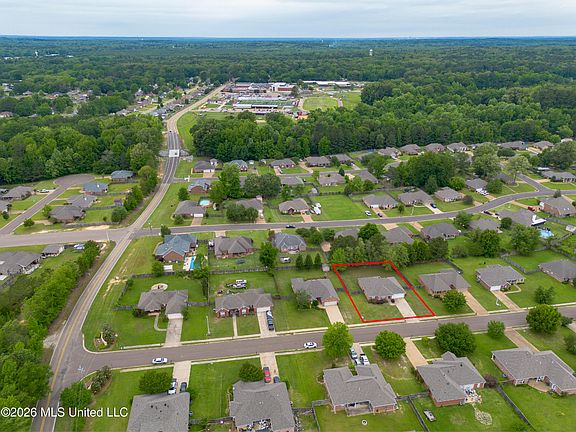 3rd image of 107 Copper Ridge Ln