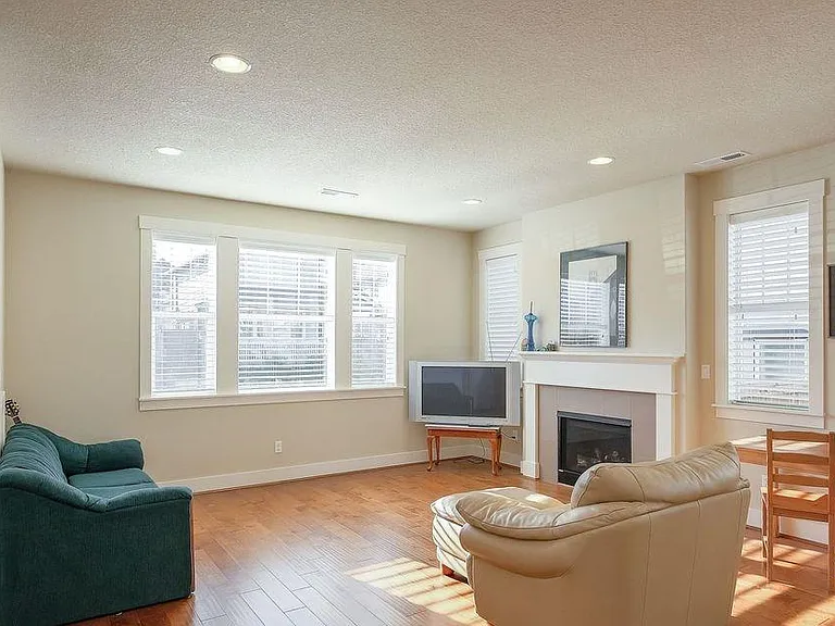 14635 NW Cosmos St — Photo 5