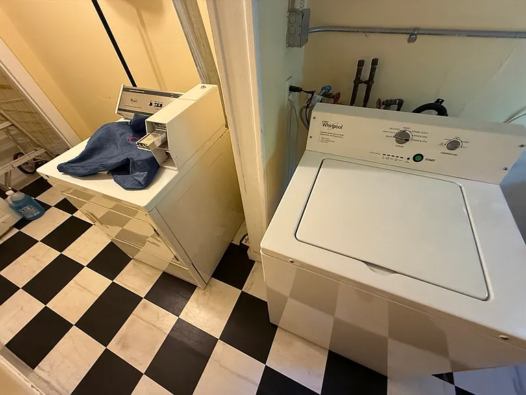 228 Beacon St #2 — Photo 7