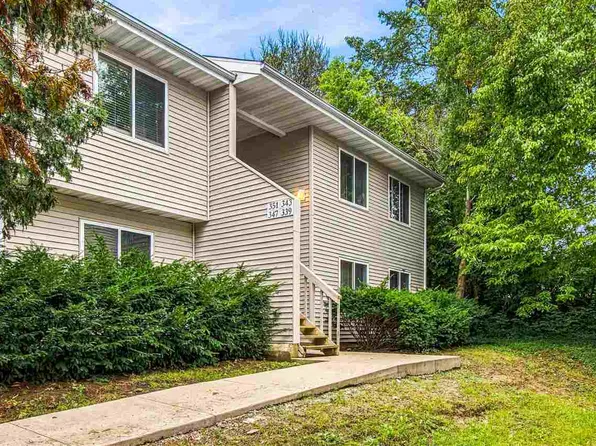 339 Willowind Pl, Iowa City, IA 52246