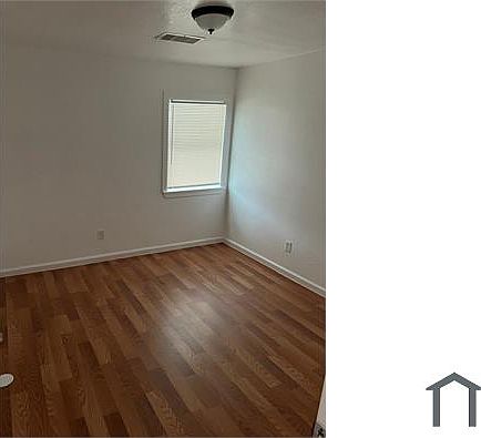 5th image of 2619 Montrose Ave