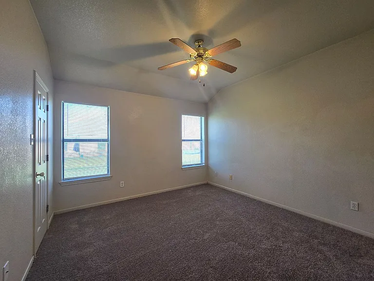 2802 Lucille Dr #A — Photo 12