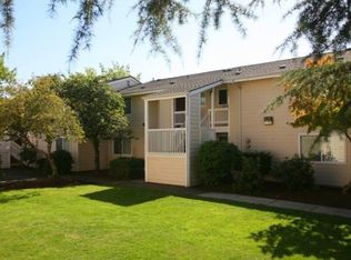 1921 Fairgrounds Rd NE, Salem, OR 97301