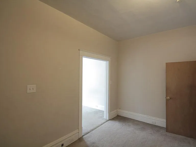 605 Mifflin Ave #1 — Photo 6