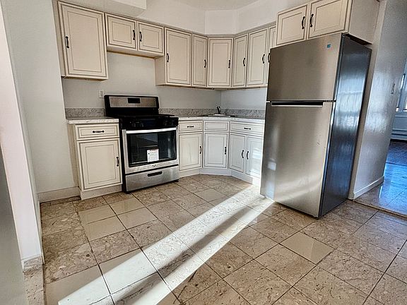 5th image of 244 Kearney Ave Floor 2