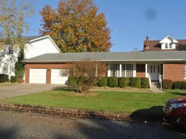 820 3rd St, Huntington, WV 25701