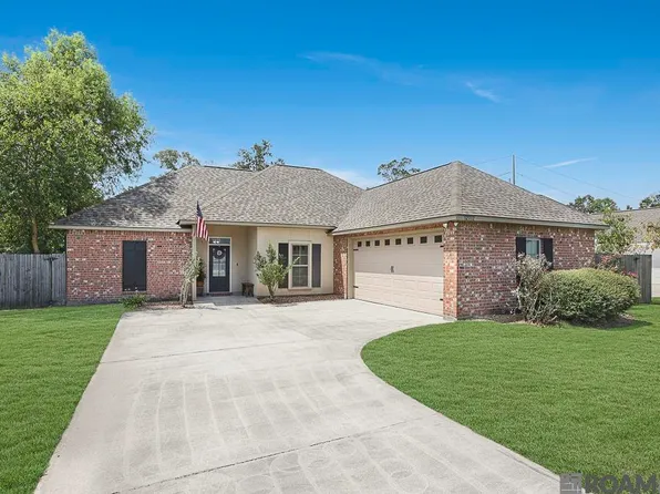 12712 Jaden Dr, Walker, LA 70785