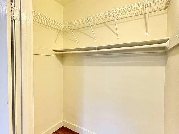 4th image of 1280 Grove St APT 201