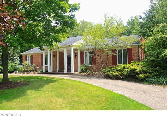1st image of 36100 Kenwyn Pl
