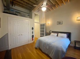 150 Liverpool St, Boston, MA