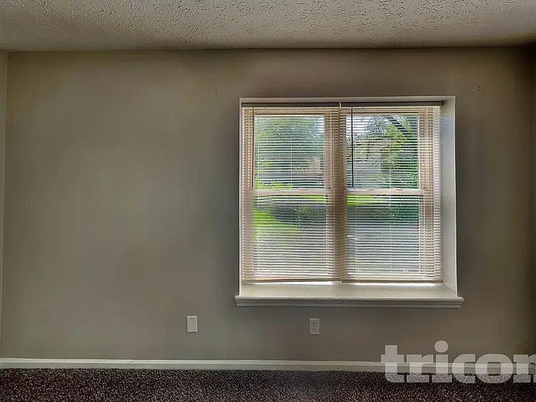 6907 Tartan Ct — Photo 11
