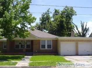 221 E Pearce St, Baytown, TX 77520