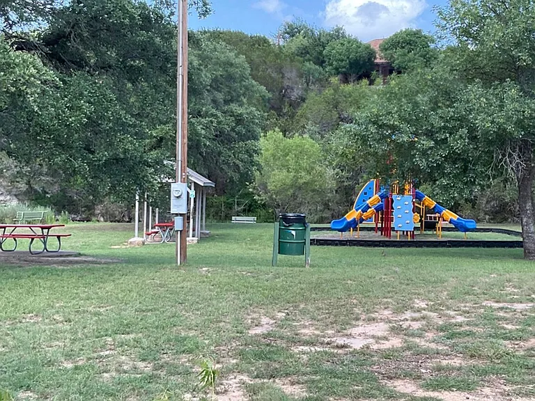 5621 Van Horn Dr — Photo 25
