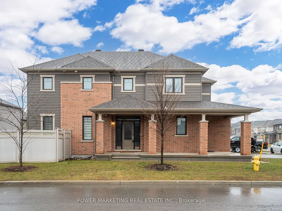 208 Alex Polowin Ave