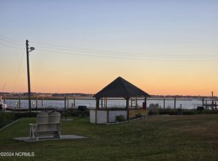 1918 W Fort Macon Rd #134, Atlantic Beach, NC 28512