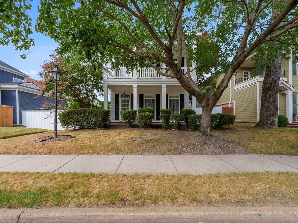 1st image of 70 Island Pl