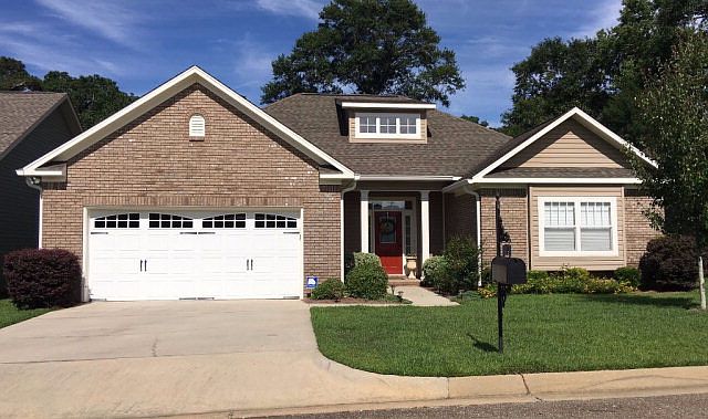 1st image of 304 Gwinnett Pl