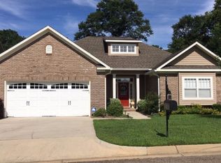 304 Gwinnett Pl, Dothan, AL 36301