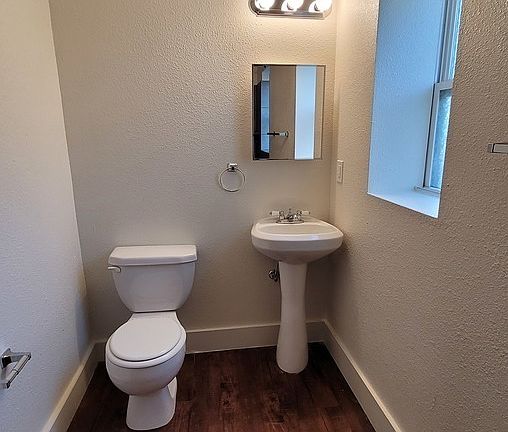 4th image of 1215 N 18th St #301