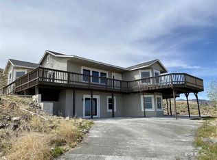 16 Valley View Dr, Fernley, NV 89408