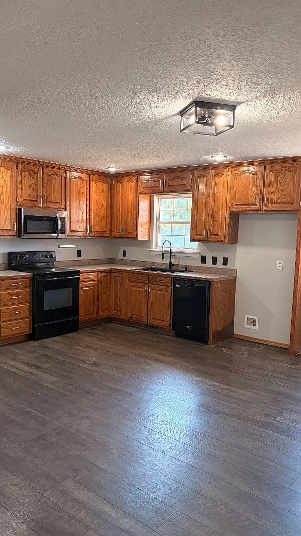 4306 W 27th Pl — Photo 3