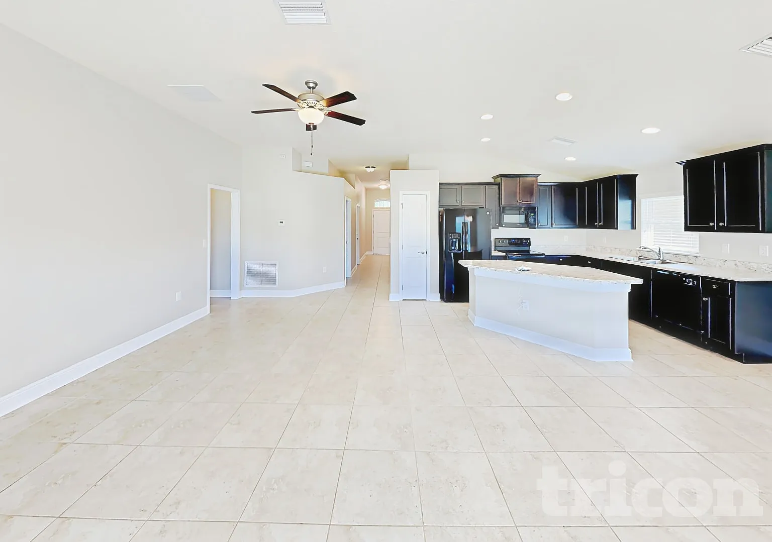 10853 Kirkwall Port Drive Wimauma FL — Photo 2