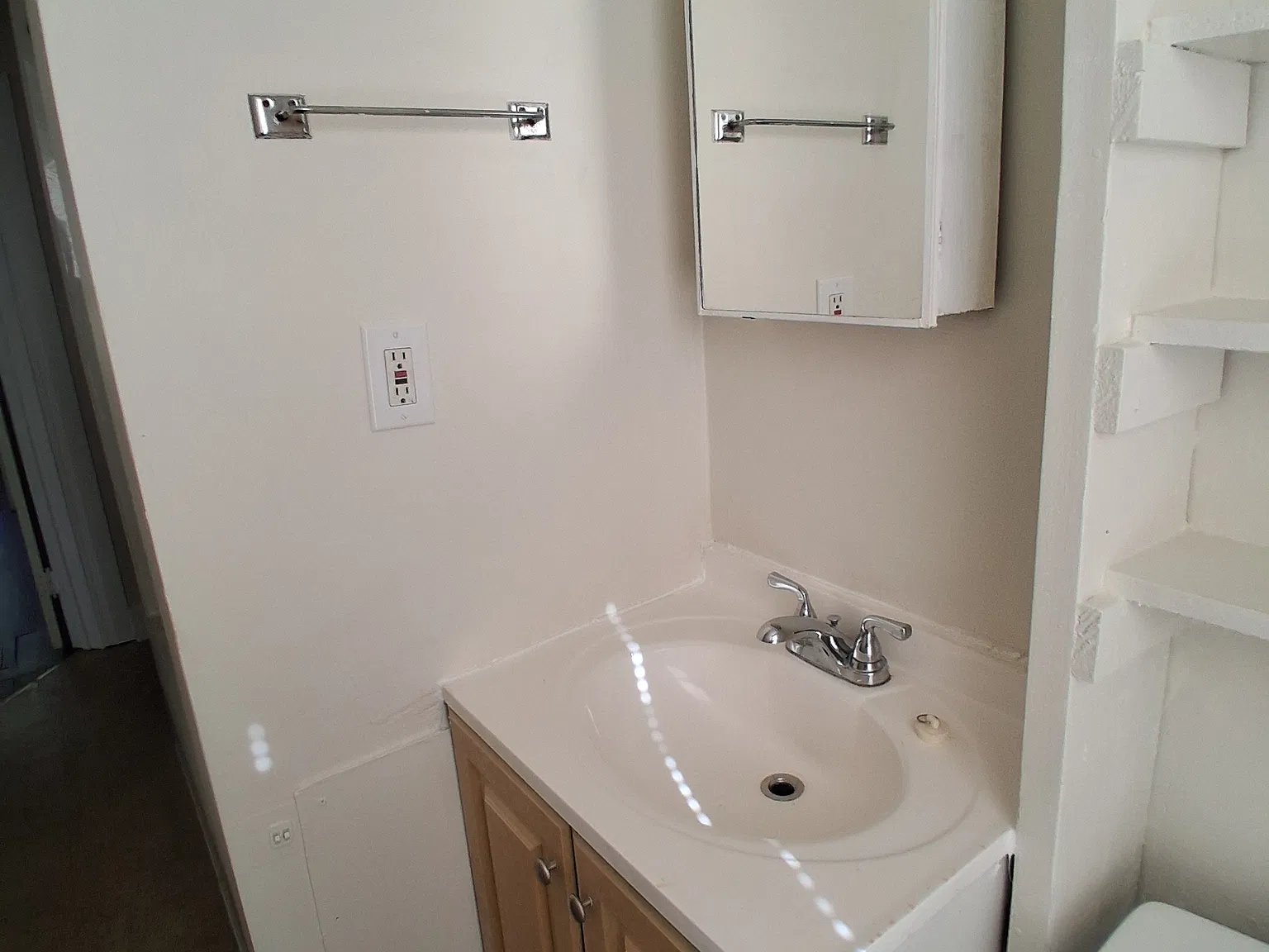 313 Summit Ave — Photo 3