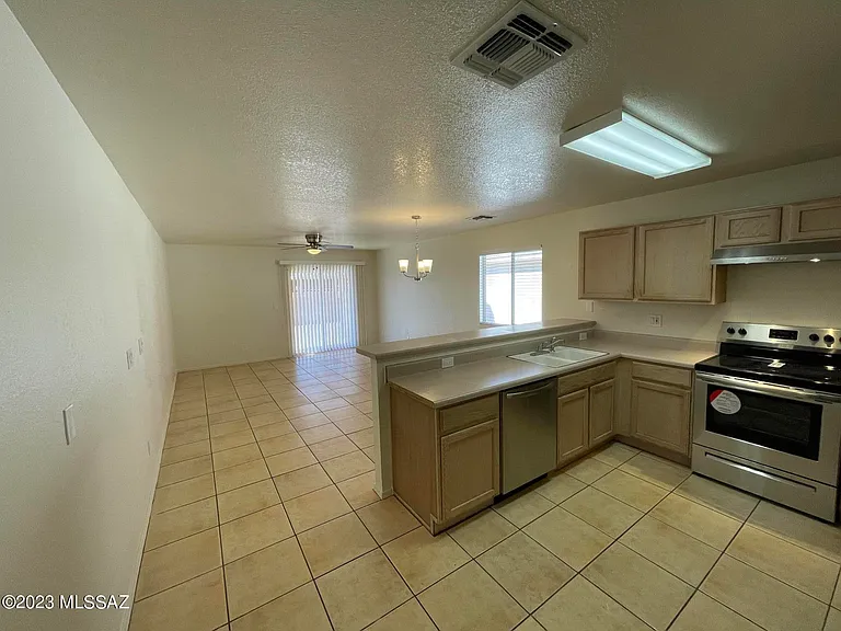 3712 S Fighting Falcon Dr — Photo 30