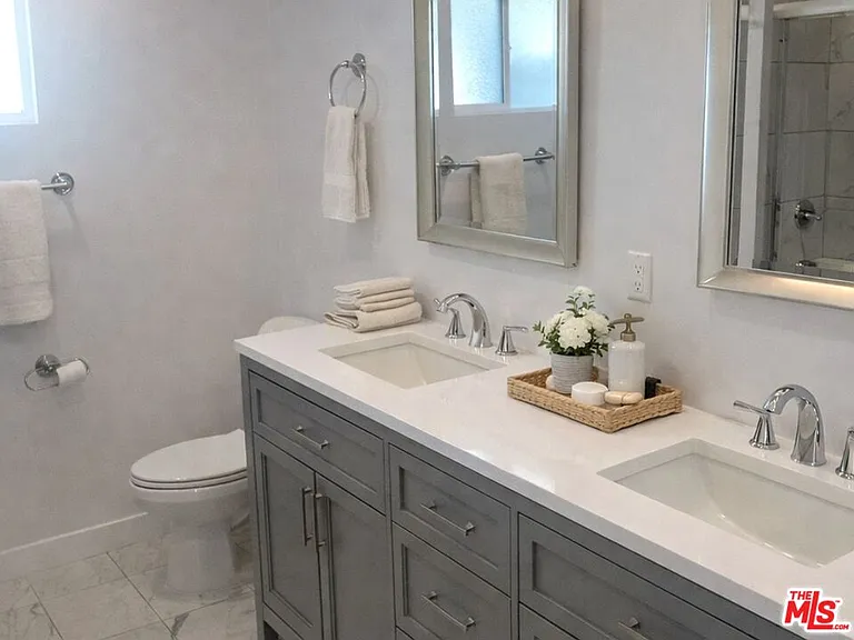 4522 Mammoth Ave — Photo 7